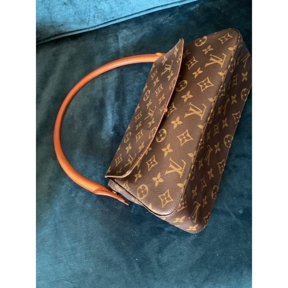 **SOLD** Louis Vuitton Mini Looping Bag - Picture 6 of 11